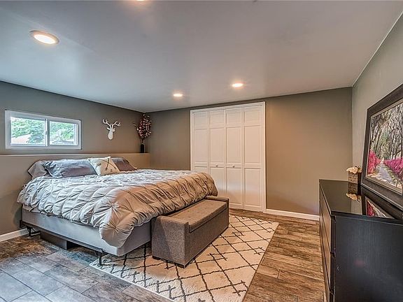 4th image of 4132 Onondaga Blvd