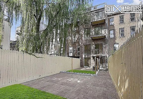 2nd image of 2111 5th Ave APT 1