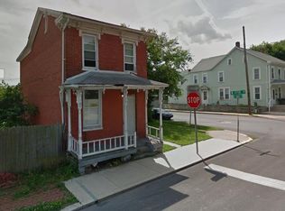 220 N Grand St, Lewistown, PA 17044