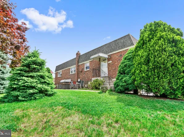 9223 Crispin St, Philadelphia, PA 19114