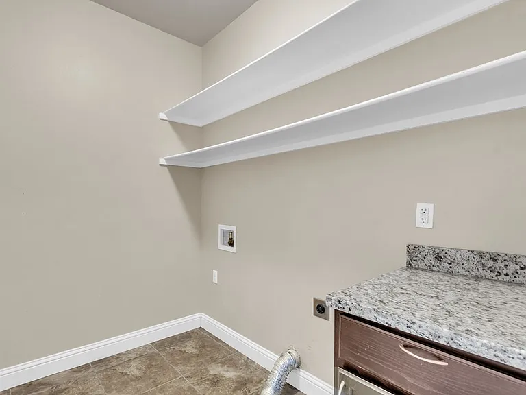 1744 Boise Dr — Photo 14