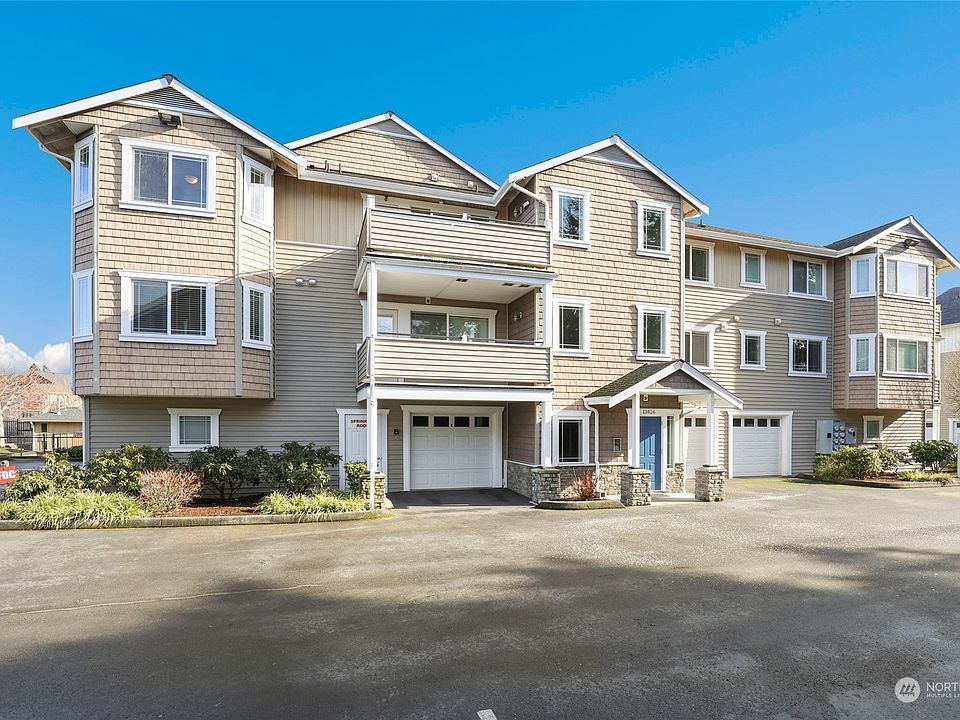 1st image of 13426 97th Avenue E #302