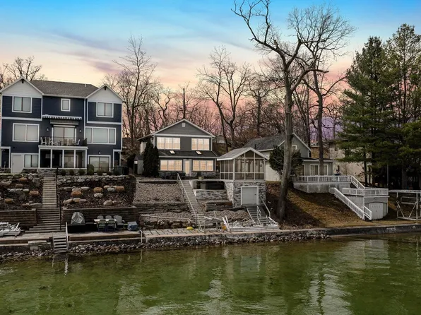 6560 W South Lake Gage Dr, Angola, IN 46703