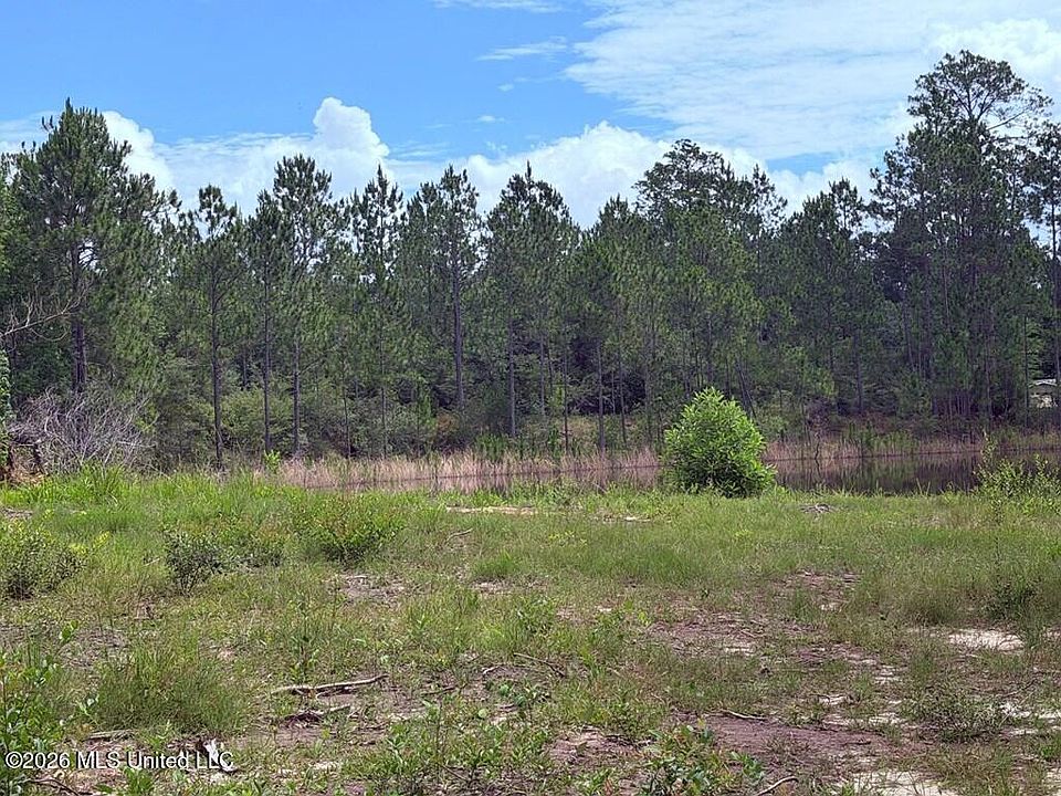 2nd image of E Lake Cypress Dr