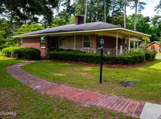 1007 Highland Ave, Trent Woods, NC 28562