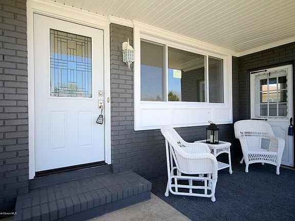 2nd image of 101 Liberta Dr