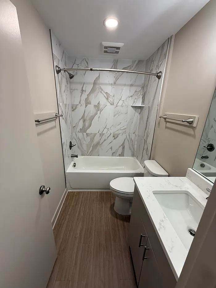 2 bed, 2.0 bath, 960 sqft, $1,450 — Photo 2