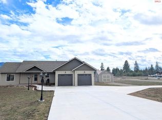 218 Melville Dr, Bonners Ferry, ID 83805