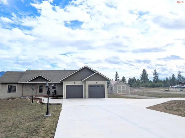 218 Melville Dr, Bonners Ferry, ID 83805