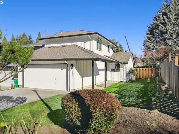 7952 SW Skyhar Dr, Portland, OR 97223