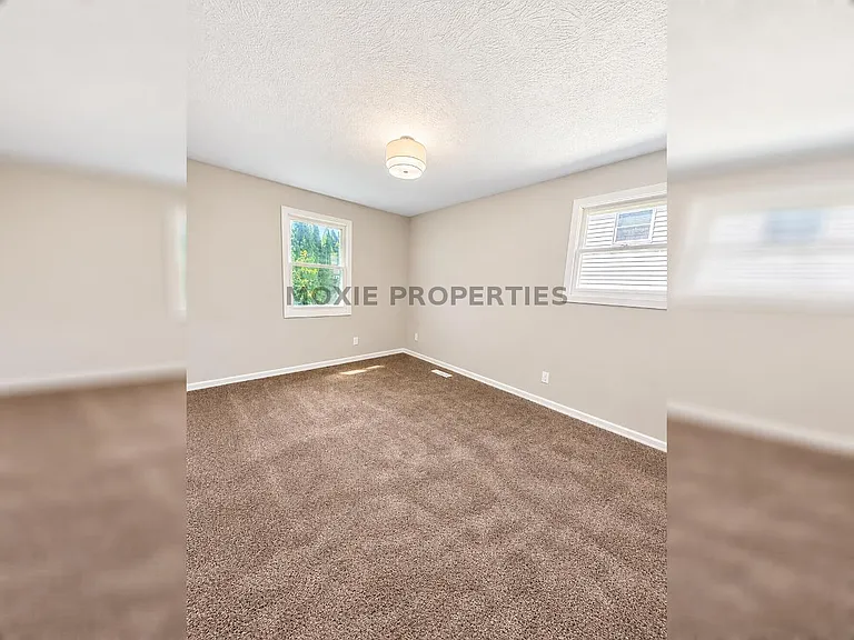 2305 Baton Rouge Dr — Photo 8