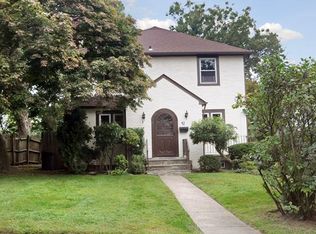 42 Grant Ave, White Plains, NY 10603