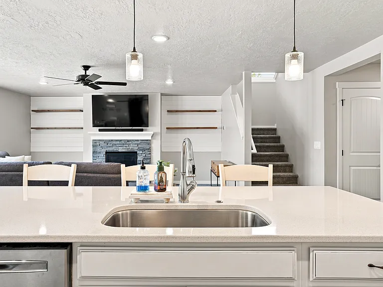 7673 E Brigade Dr — Photo 10