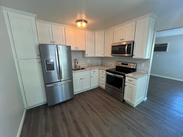 2646 Baldwin Ln #2 — Photo 6