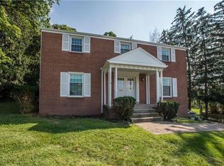 2025 Swallow Hill Rd, Pittsburgh, PA 15220