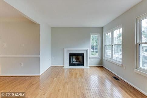 5th image of 6657 Medinah Ln