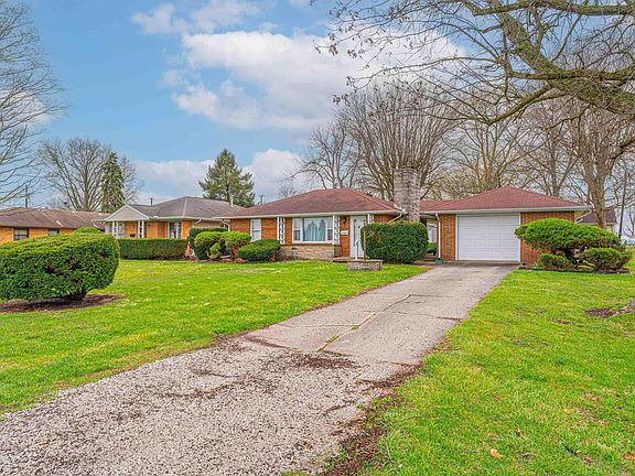 2nd image of 1717 Pekin St