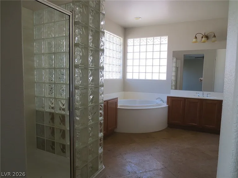 5623 Wedgefield St — Photo 13