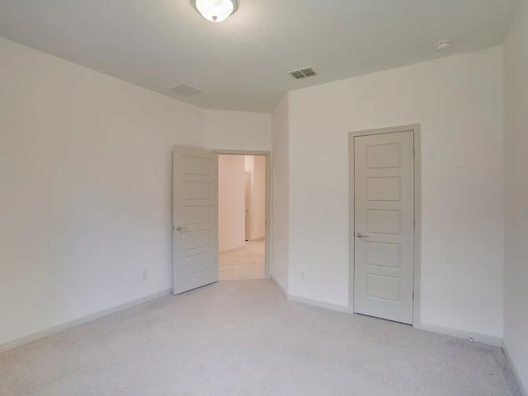 5616 Monrovia Ln — Photo 14