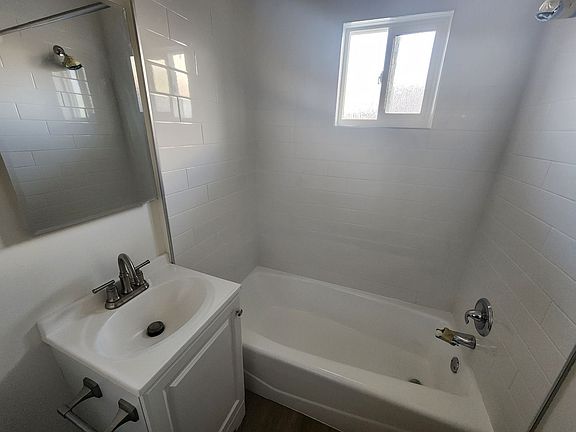 3rd image of 832 N Alta Vista Blvd #83625