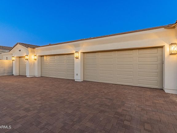 4th image of 8360 W PARK VIEW Court