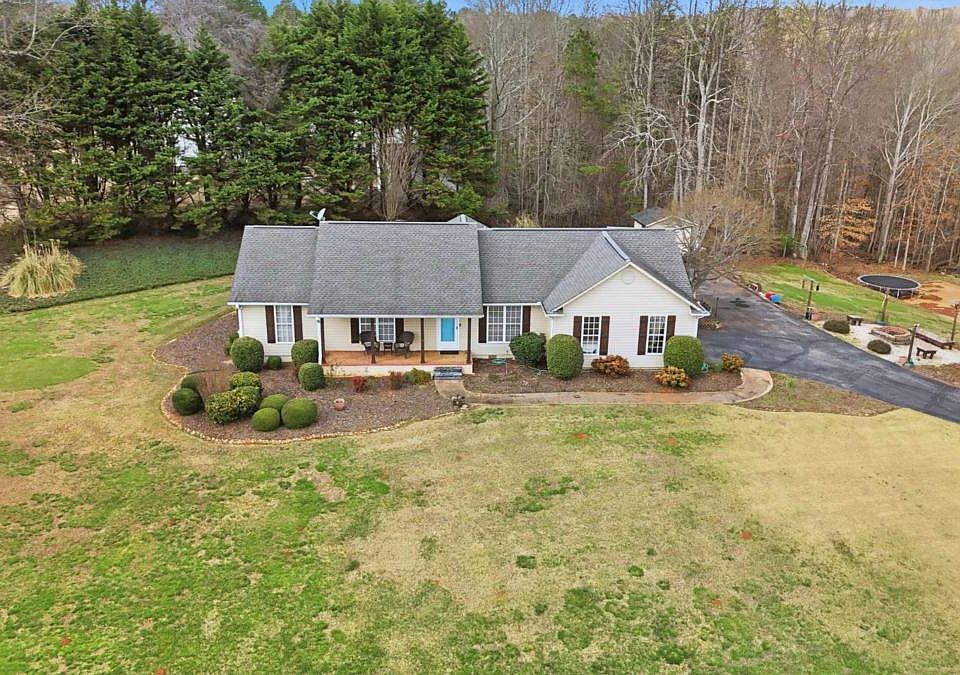 1st image of 4564 Highway 51 S