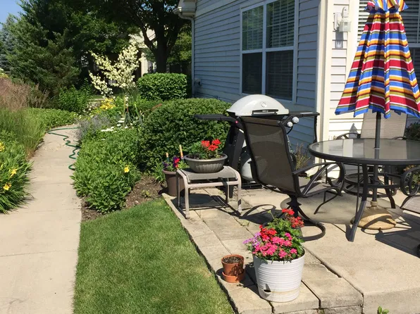 11624 River Terrace Ln, Huntley, IL 60142