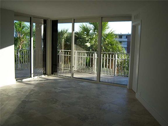 4th image of 4000 Towerside Ter APT 404