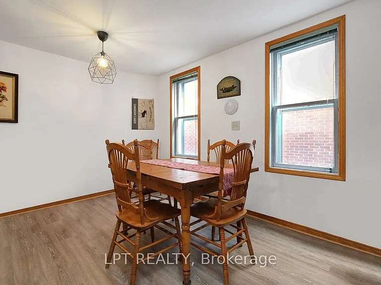 88 Norman St — Photo 14