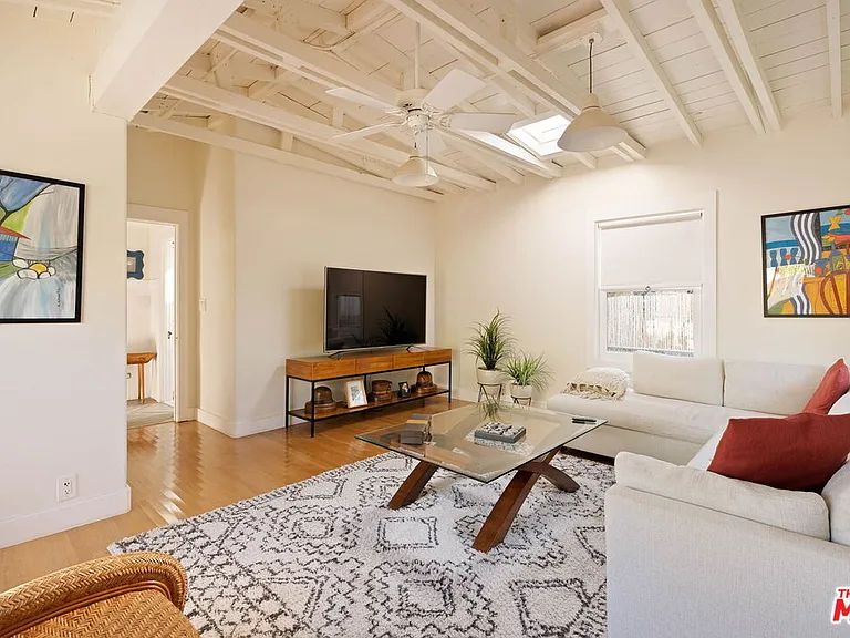1670 Electric Ave — Photo 14
