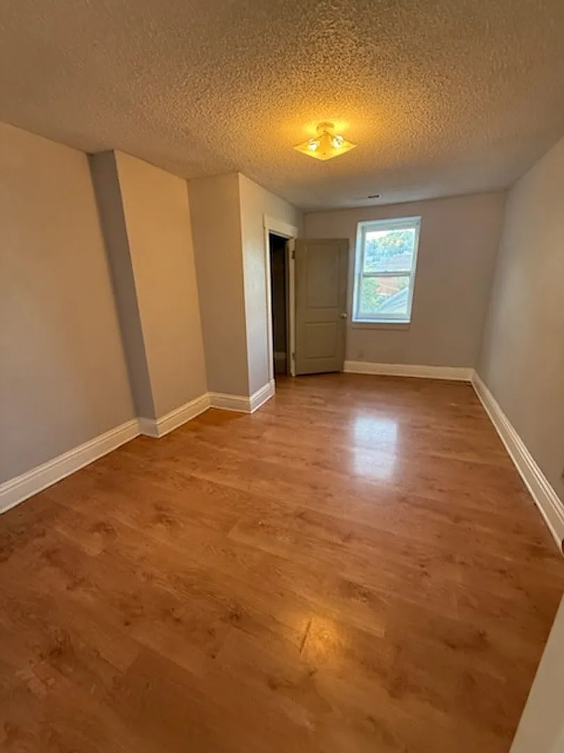 1332 Buchanan Ave. St. Joseph, MO 64501 — Photo 4