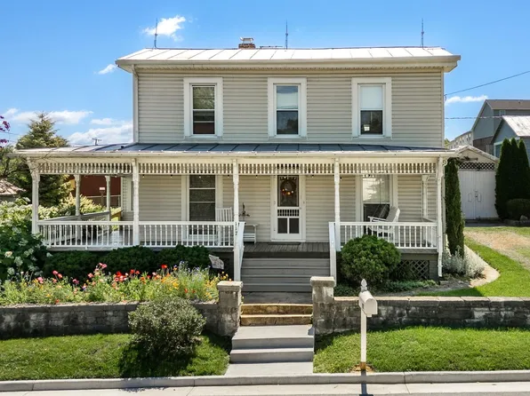 117 Linville Ave, Broadway, VA 22815