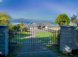 91483 Cape Arago Hwy, Coos Bay, OR