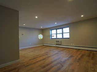 77 Mason Ter APT 36, Brookline, MA 02446