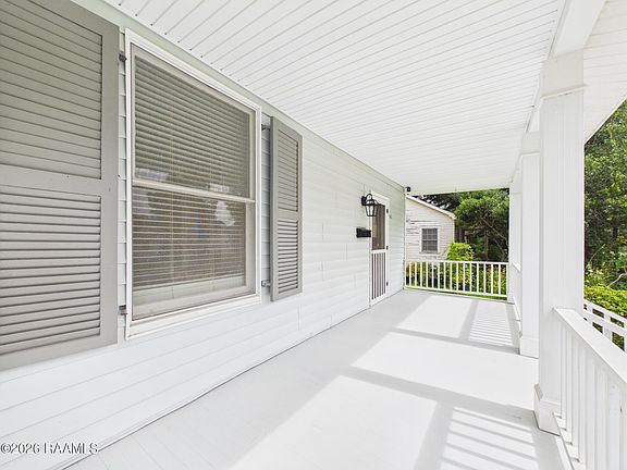 5th image of 503 N Louisiana St
