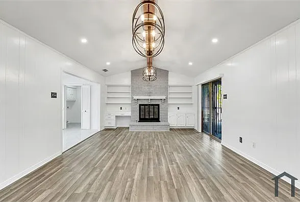 7027 Hunnicut Rd — Photo 11