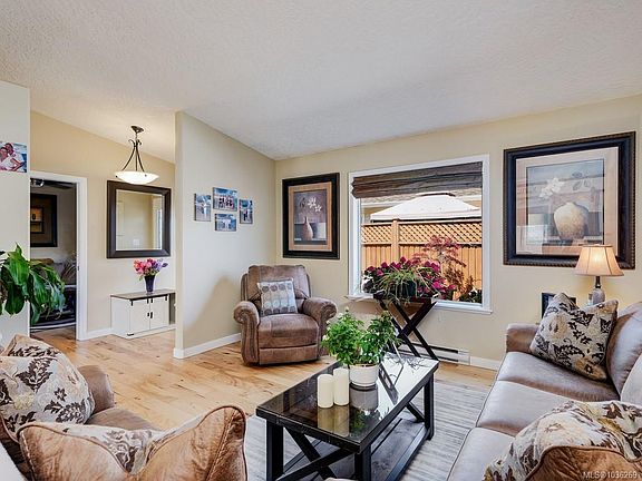 3rd image of 7570 Tetayut Rd #104
