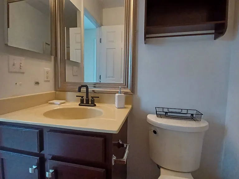 2043 Edgewood Dr #2 — Photo 22