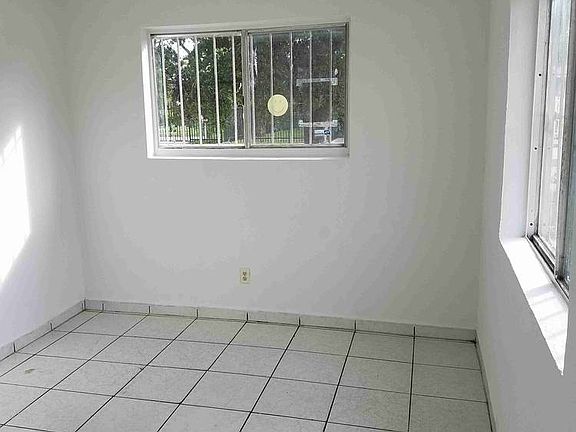 2nd image of 5125 NW 24th Ave
