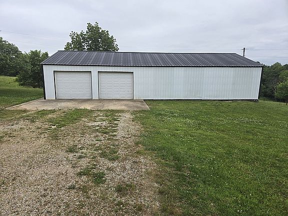 3rd image of 9786 County Road 410