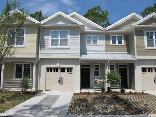 1673 Fallen Leaf Ln, Wilmington, NC 28403