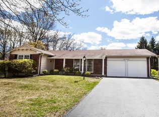 12046 Spruce Haven Dr, Saint Louis, MO 63146