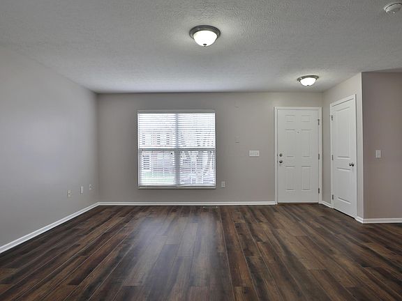 5th image of 5635 Chippewa Falls St #61