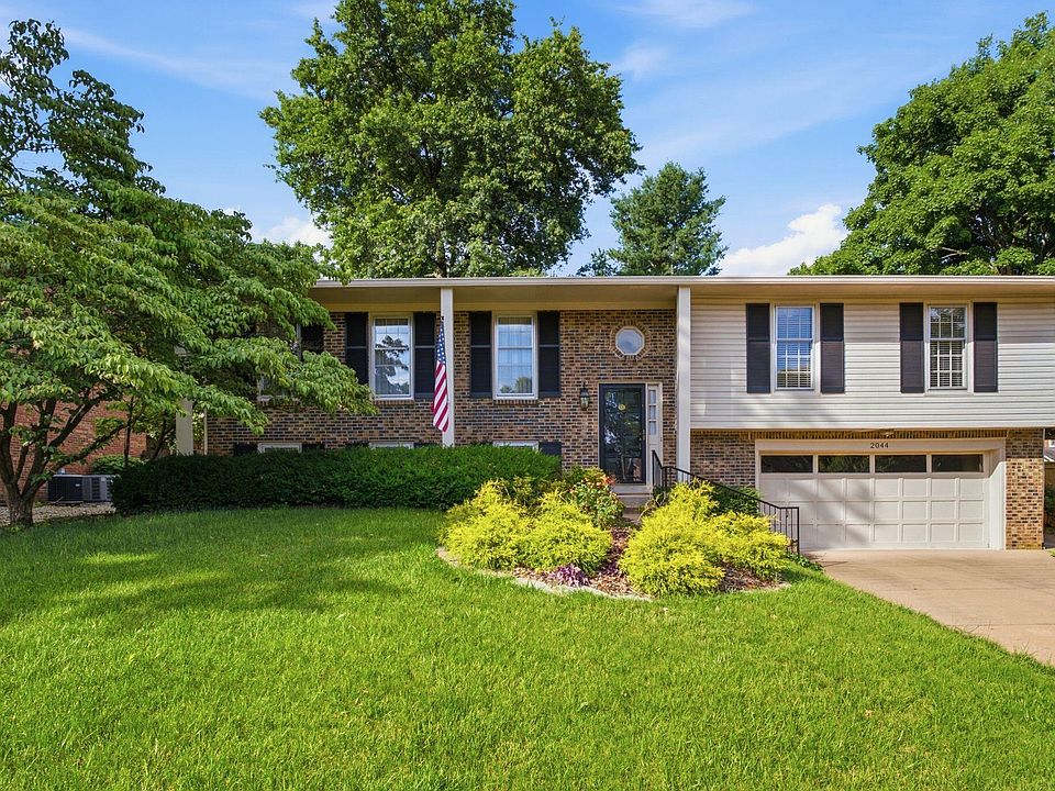 1st image of 2044 Bamboo Dr