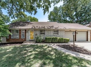 9111 Dearborn St, Overland Park, KS 66207