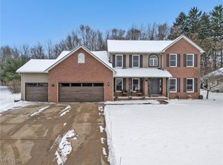 700 Stone Crossing St NE, Canton, OH