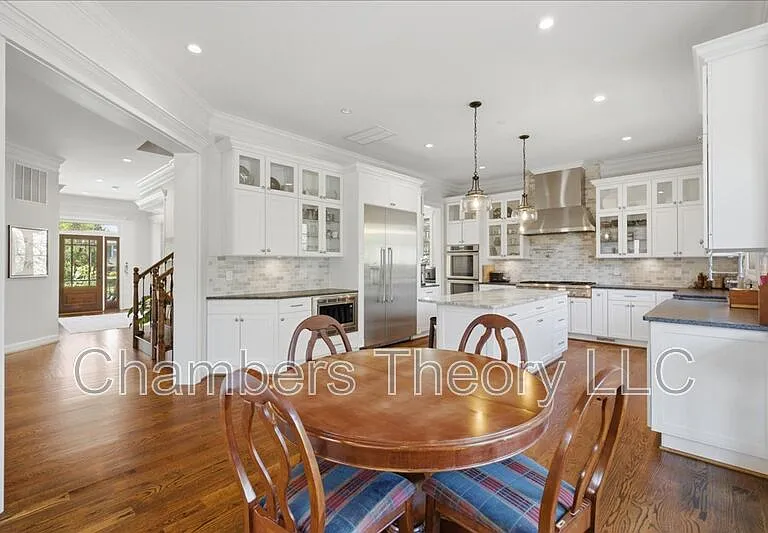 7010 Girard St — Photo 21