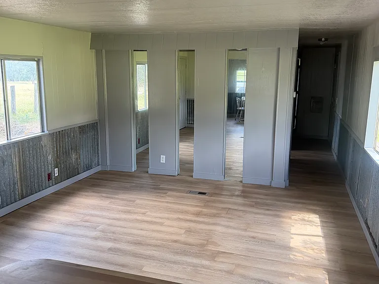 851 Agnes Cir — Photo 8
