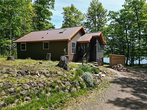2nd image of 9826 Raven Lane