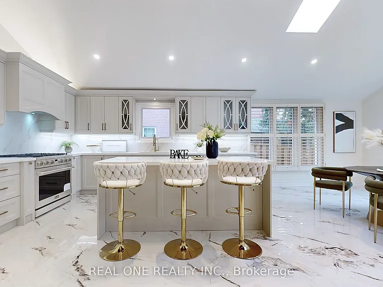 99 Aitken Cir — Photo 13